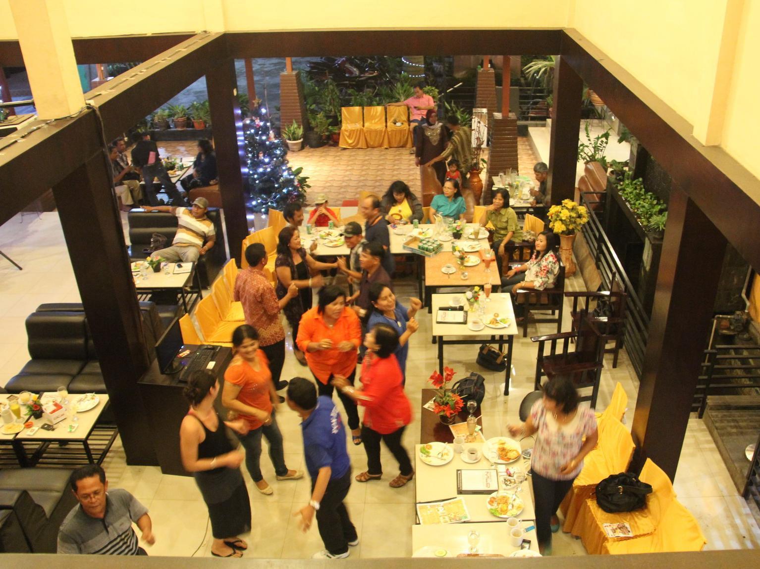 Hotel Sing A Song Pematangsiantar Esterno foto